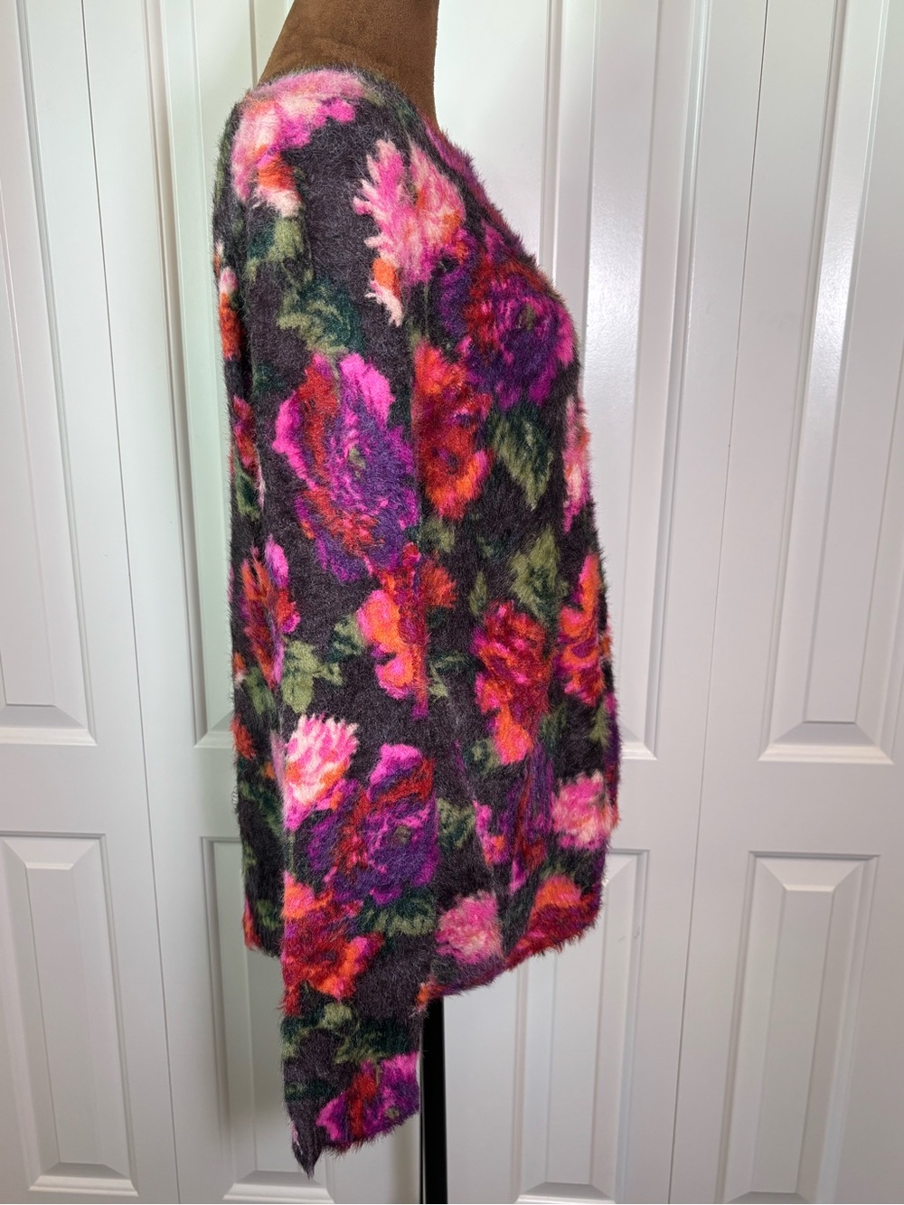Anthropologie Meadow Rue Ariel Eyelash Floral Fuzzy Knit Sweater Large - Picture 8 of 15